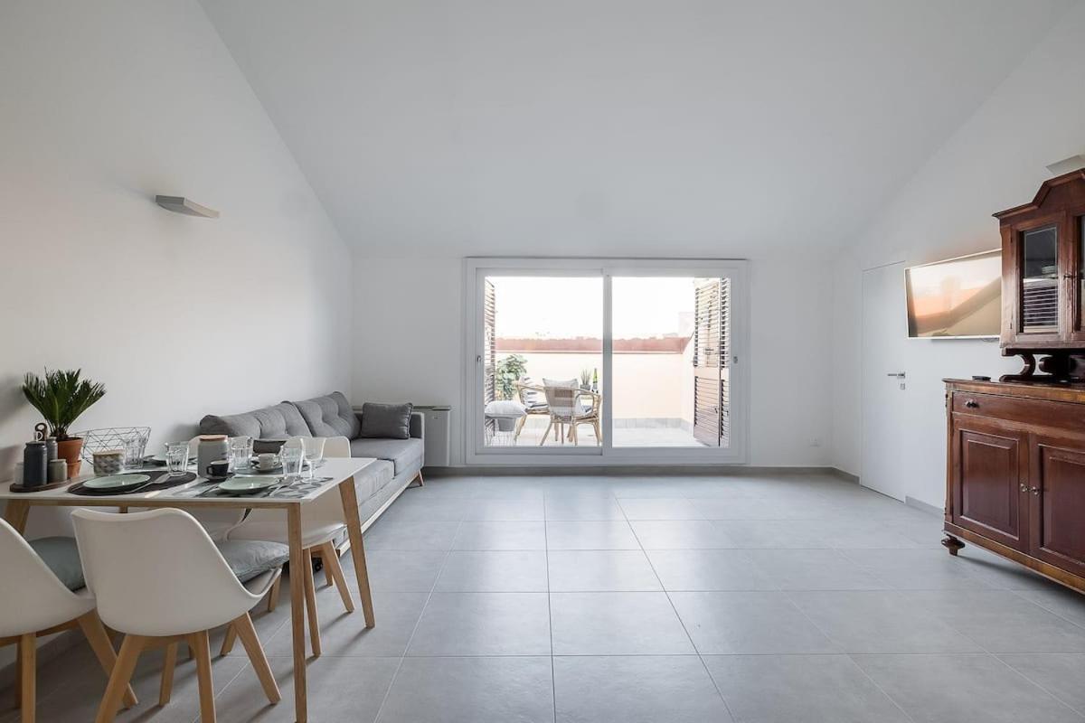 Realkasa Train Plaza Apartment โบโลญญา ภายนอก รูปภาพ