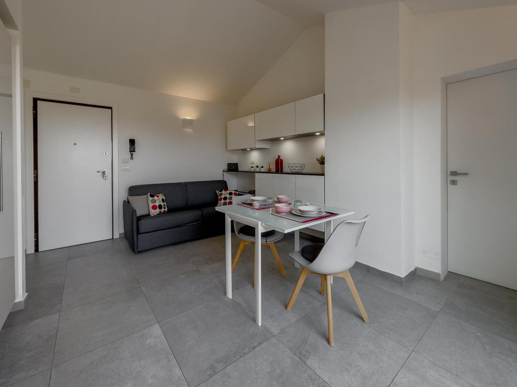 Realkasa Train Plaza Apartment โบโลญญา ภายนอก รูปภาพ